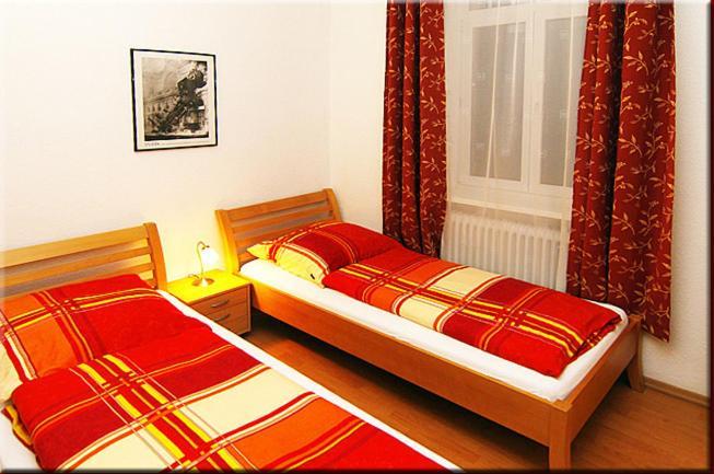 Villa Von Soden - Hotel Garni Friedrichshafen Oda fotoğraf